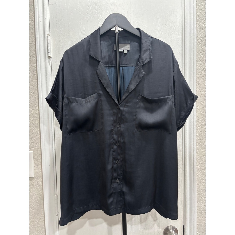 Anthropologie Women XL Black Satin Short Sleeve Button Down Shirt Pocket Blouse